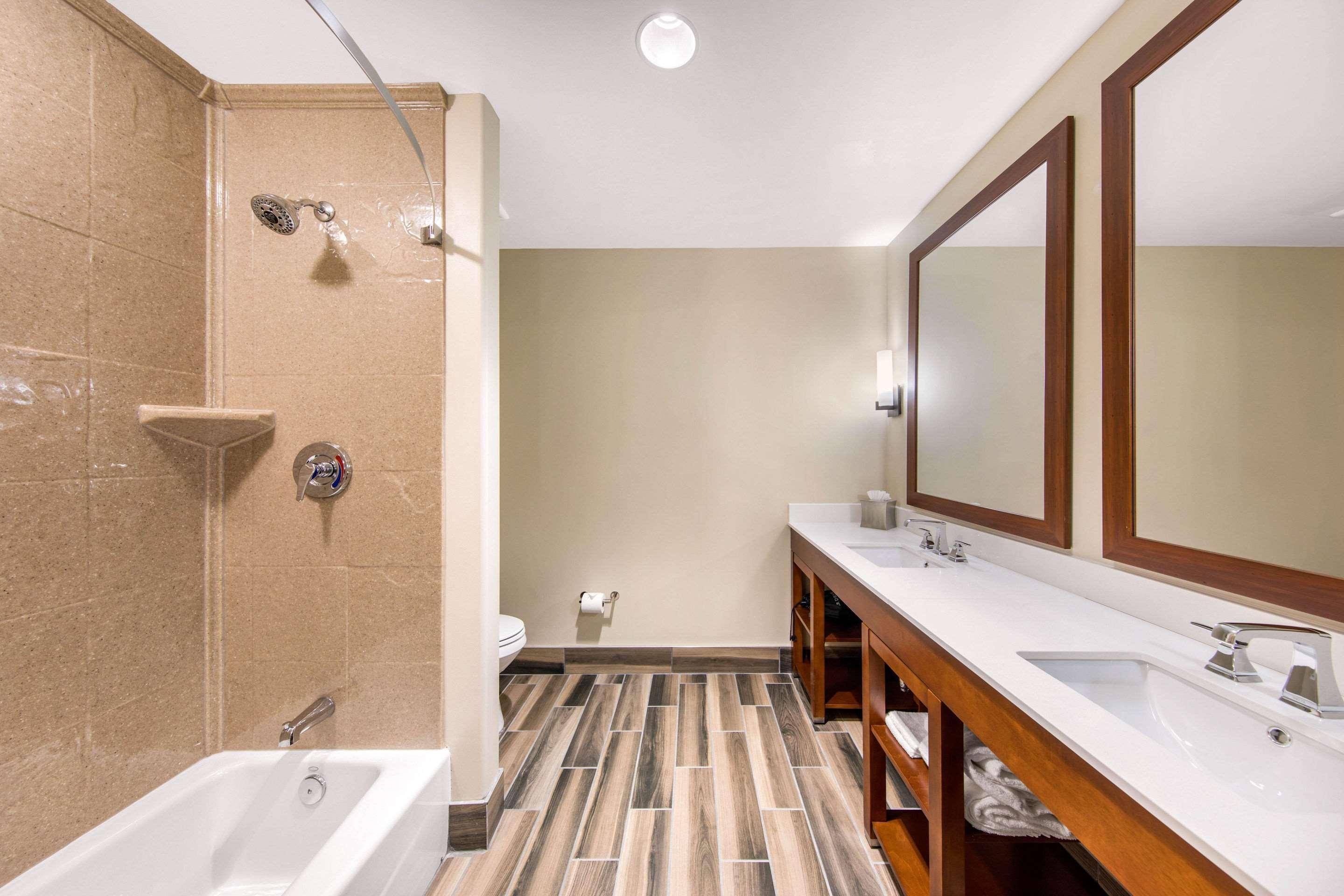 Comfort Suites Liberal Dış mekan fotoğraf