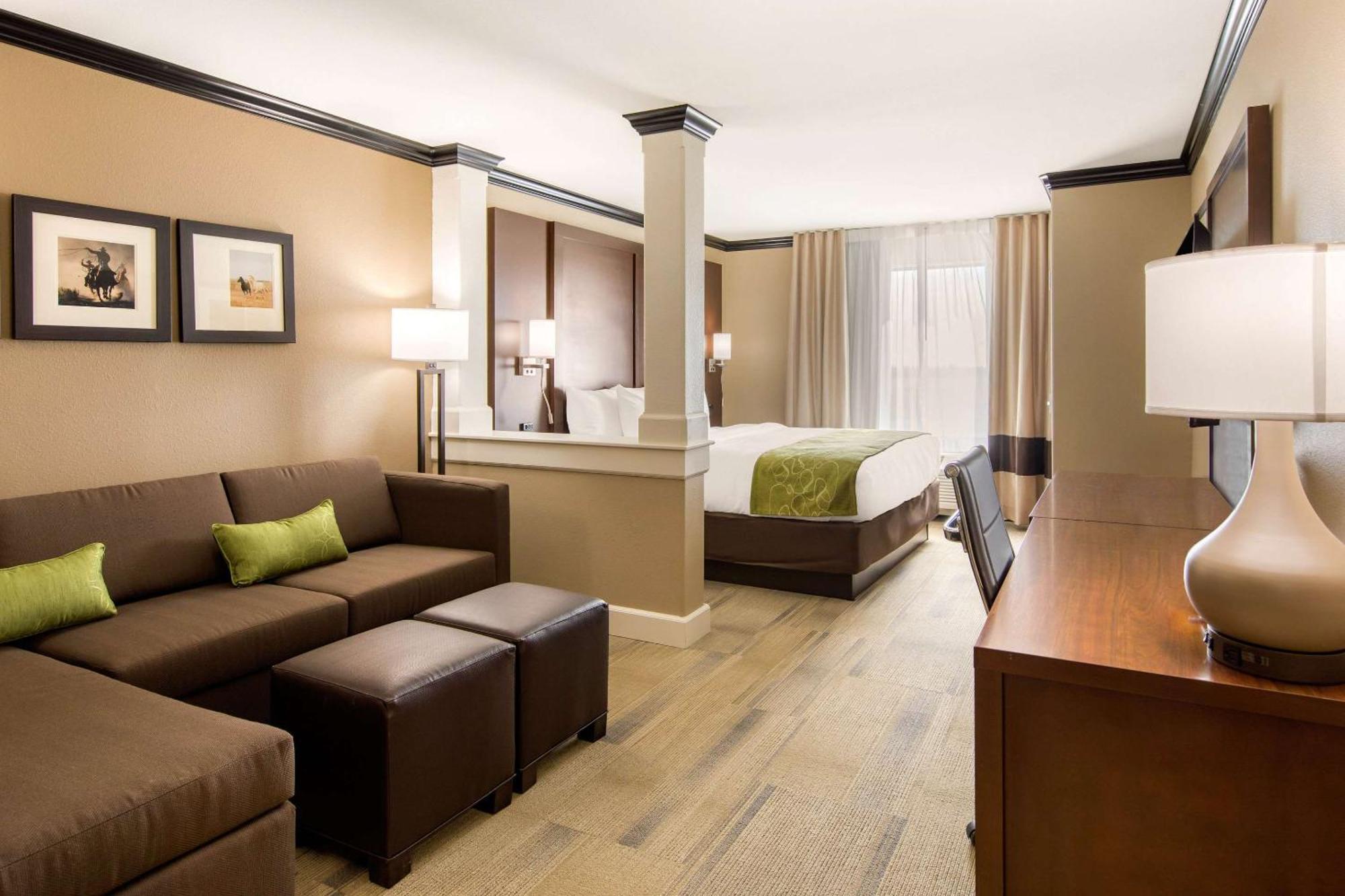 Comfort Suites Liberal Dış mekan fotoğraf