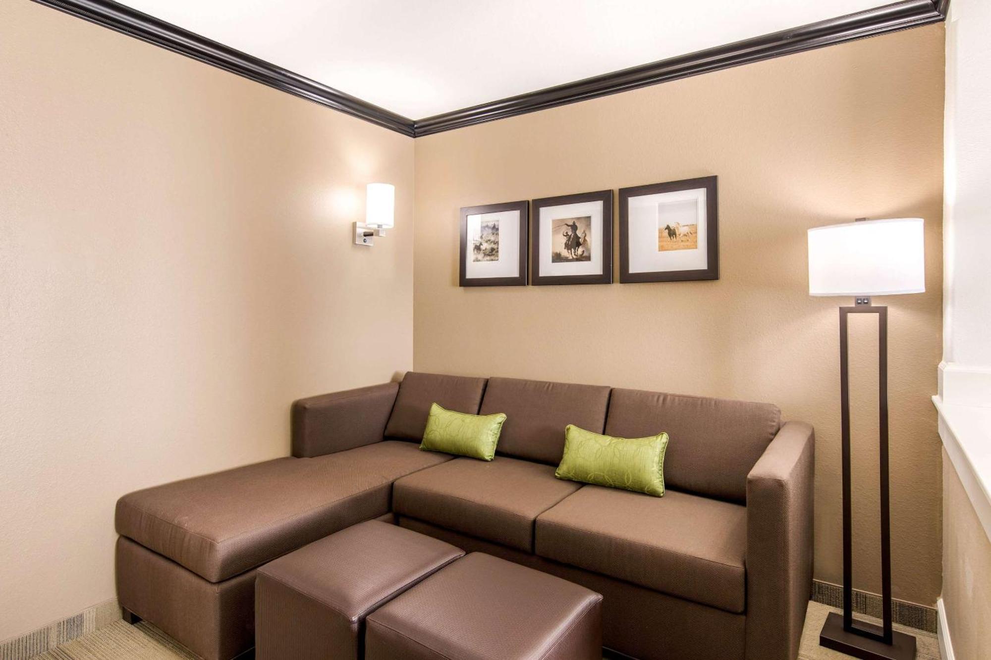 Comfort Suites Liberal Dış mekan fotoğraf